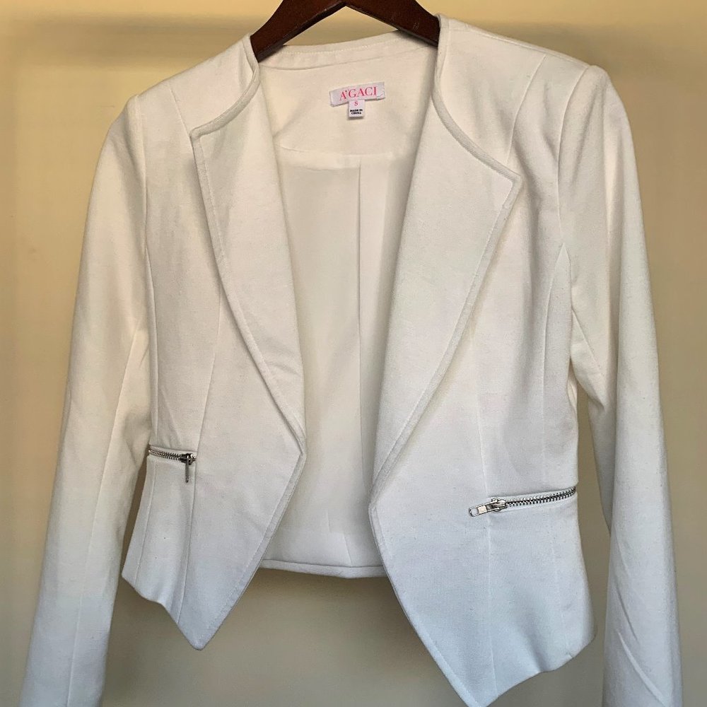 Small A'gaci Ivory Blazer Zipper Pocket Detail